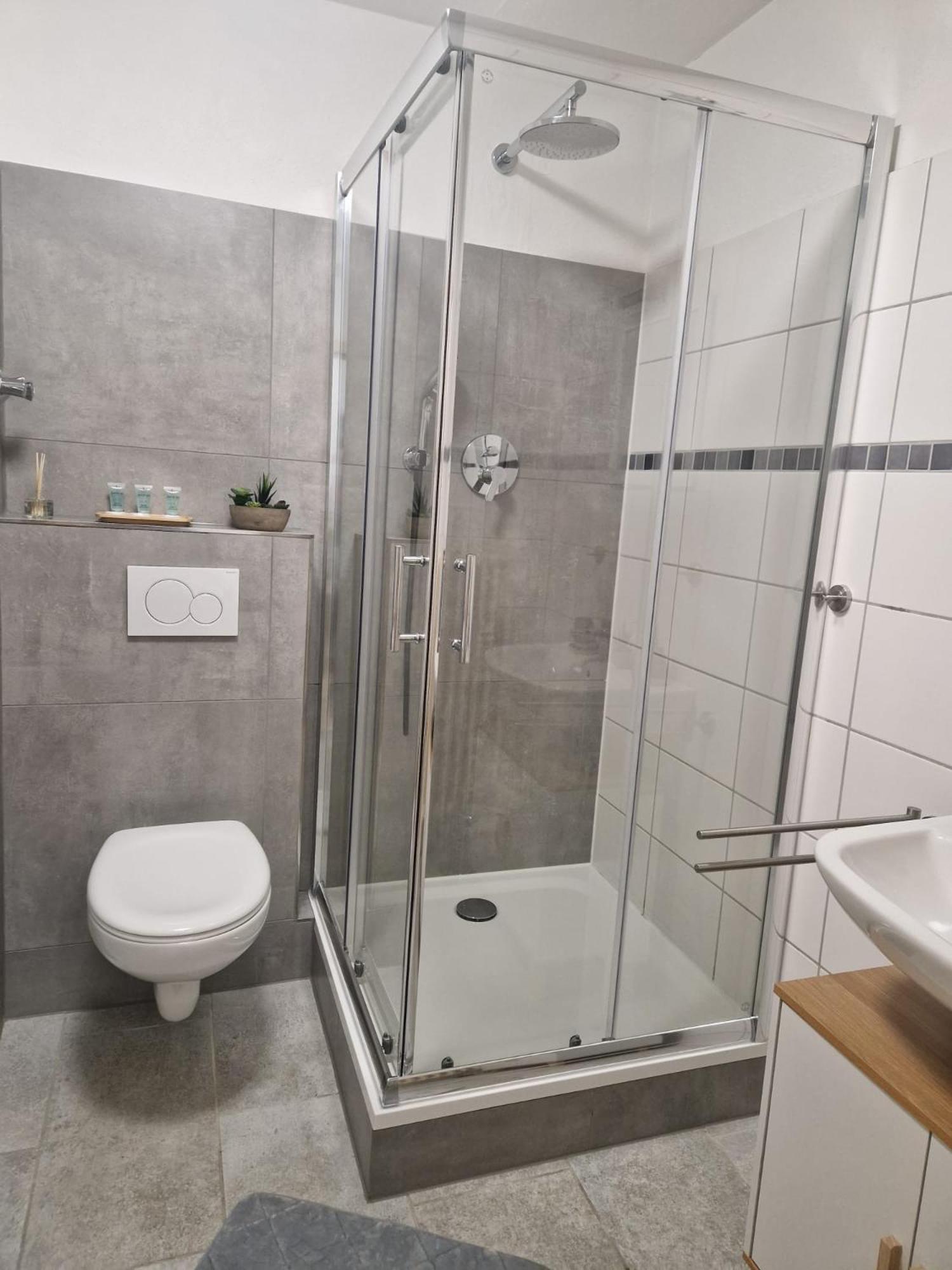 Dehome - Enjoy - Stay By Central Station Koblenz  Eksteriør bilde